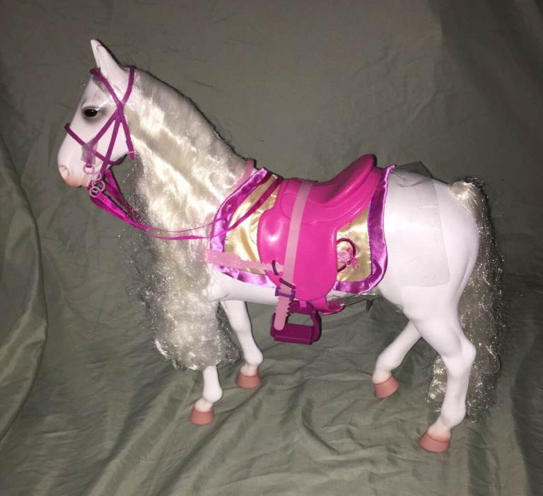 Our generation horse, large! In great condition 