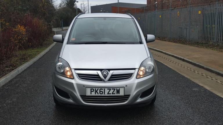 2012 Vauxhall Zafira 1.6 16V Exclusiv Euro 5 5dr MPV Petrol Manual
