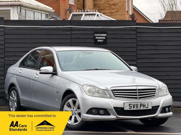 2011 Mercedes-Benz C Class 1.8 C180 BlueEfficiency SE G-Tronic+ Euro 5 (s/s) 4dr SALOON Petrol Au...