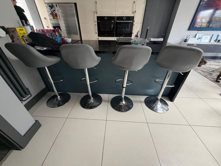 Set of 4 Grey Faux Leather Swivel Bar Stools