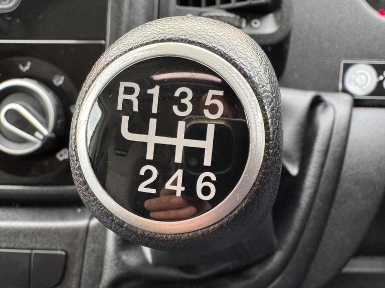 SWIFT ESCAPE 695 - 2017