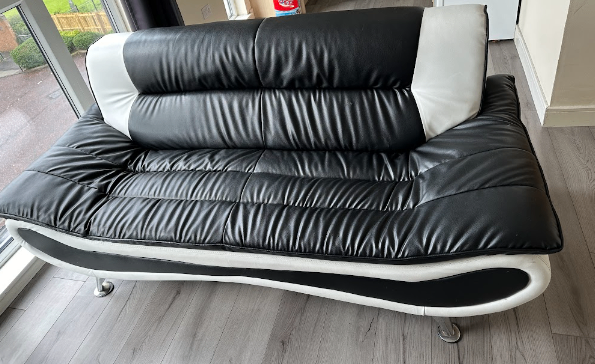 Black and White Leather Sofa – Great Condition