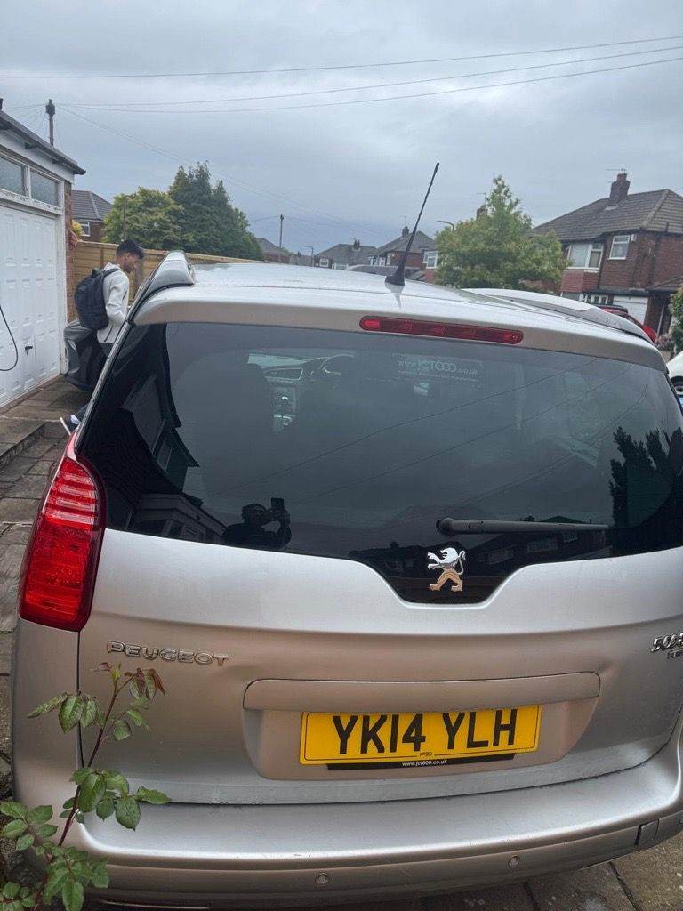 Peugeot, 5008, MPV, 2014, Semi-Auto, 1560 (cc), 5 doors