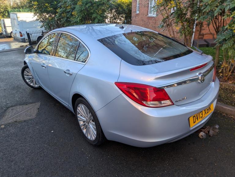 2013 Vauxhall Insignia 2.0 CDTi SE [160] 5dr HATCHBACK Diesel Manual