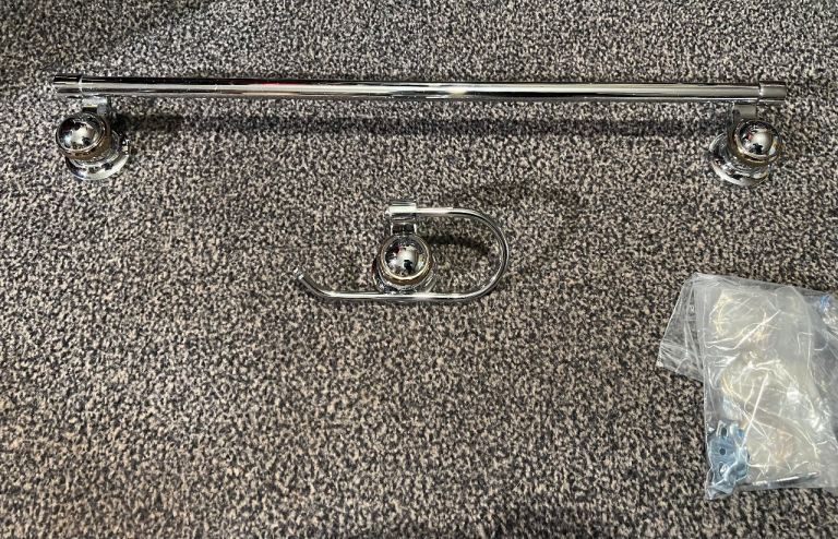 Bathroom Fittings: Chrome Towel Rail & Toilet Roll Holder Set, LIKE NEW