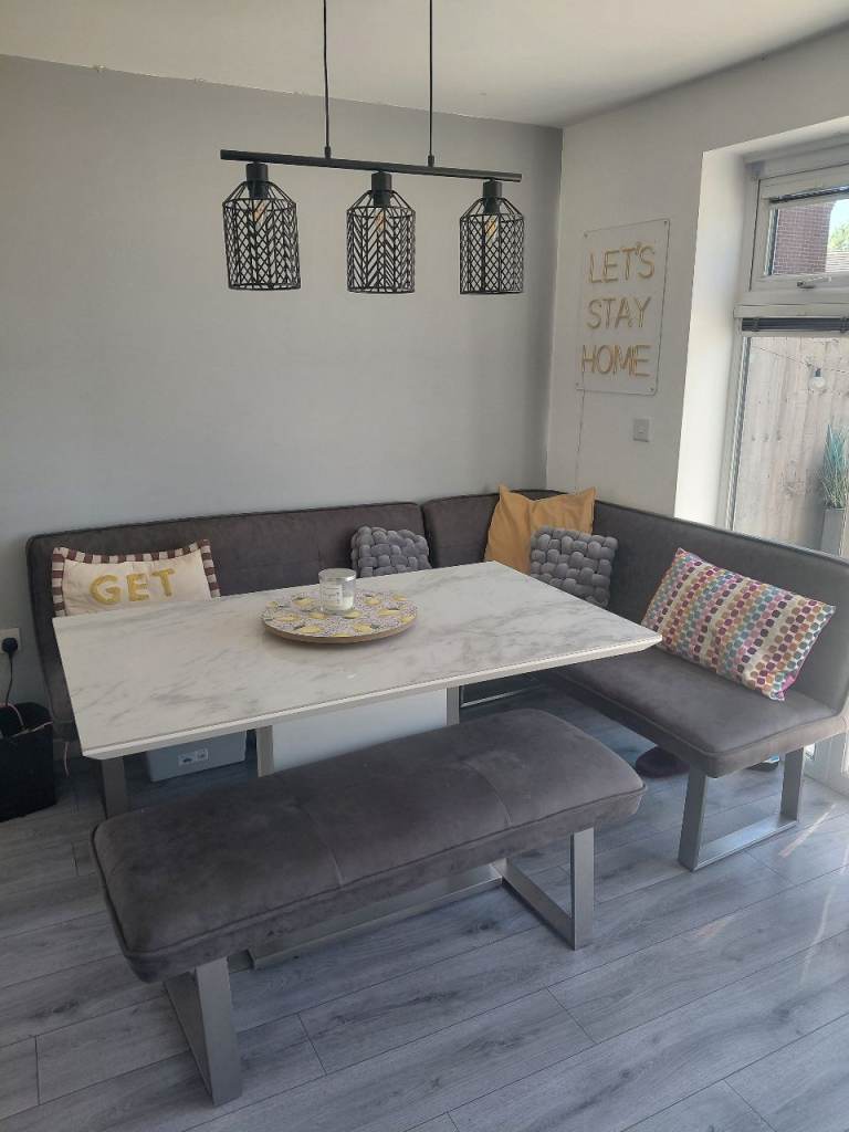 Dining table corner seating and bench