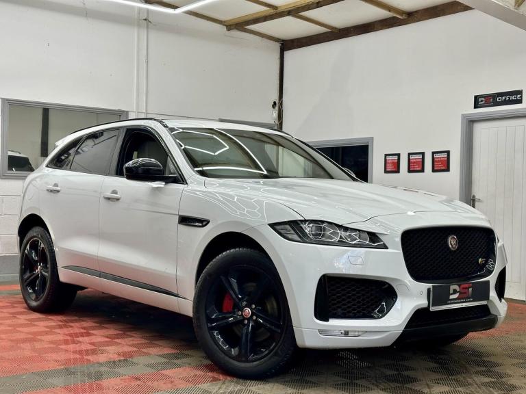 2017 Jaguar F-Pace 3.0 D300 V6 S SUV 5dr Diesel Auto AWD Euro 6 (s/s) (300 ps) SUV Diesel Automatic