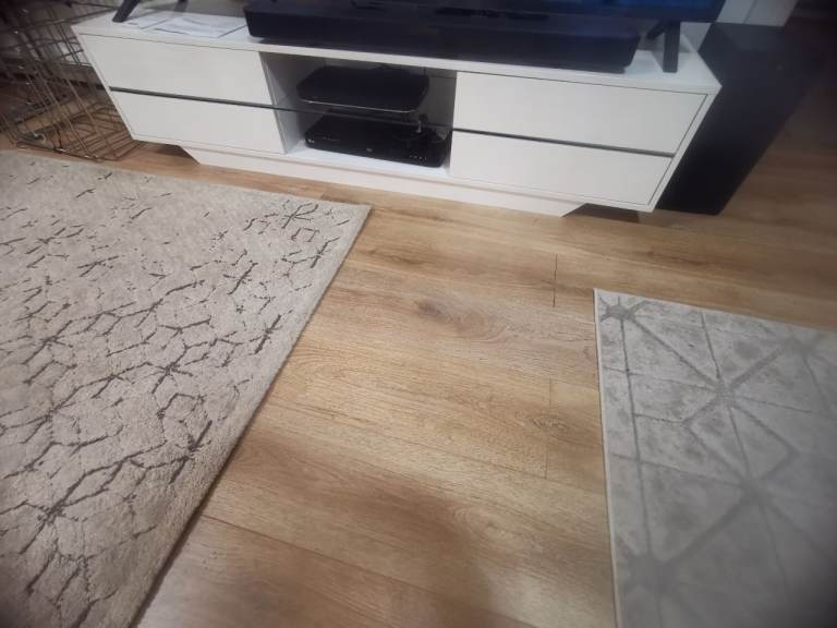 Tv unit (OFFERS)