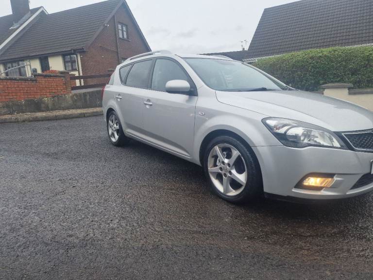 KIA CEED AUTOMATIC DIESEL 