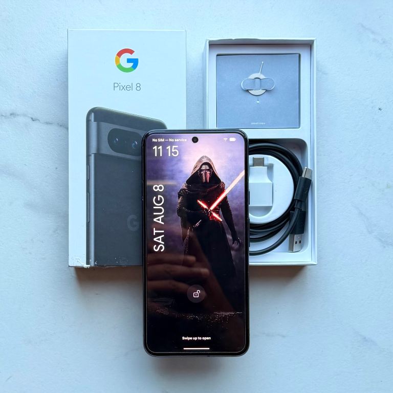 Google Pixel 8 128GB Unlocked (Good Condition) With Box, Charger & Case