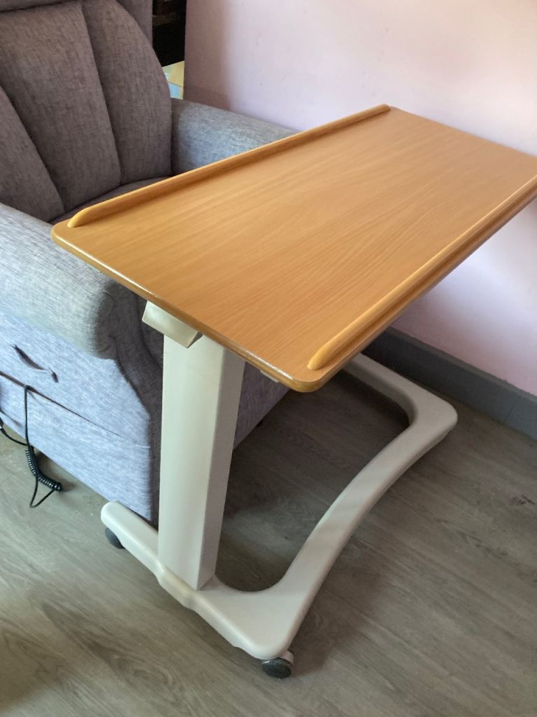 Easylift Height adjustable table, over bed or chair