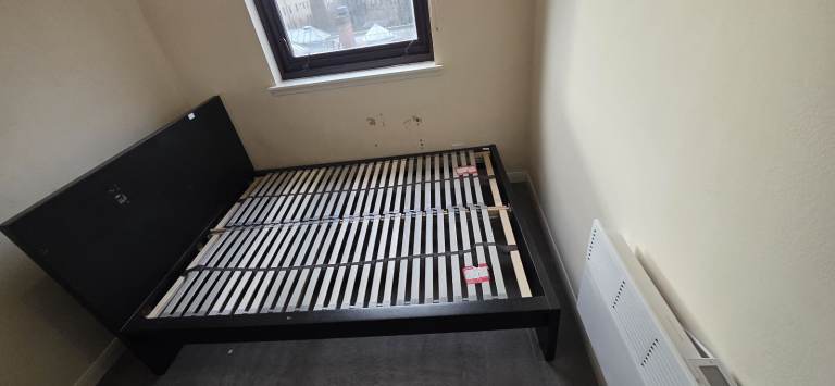 Double Bed Frame with Wooden Slats (Black)