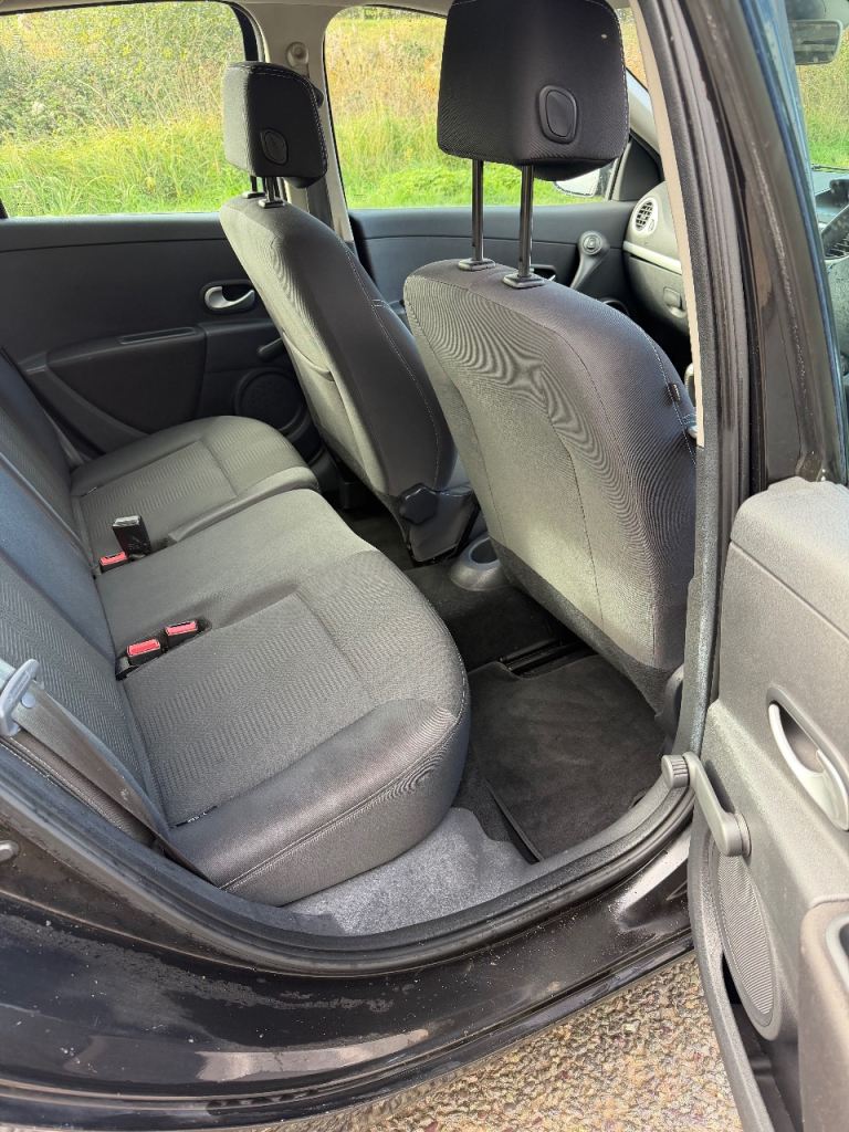 Renault, CLIO, Hatchback, 2010, Manual, 1461 (cc), 5 doors