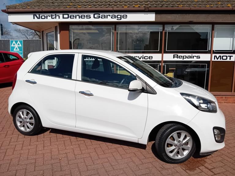 2011 Kia Picanto 1.0 2 5dr HATCHBACK Petrol Manual