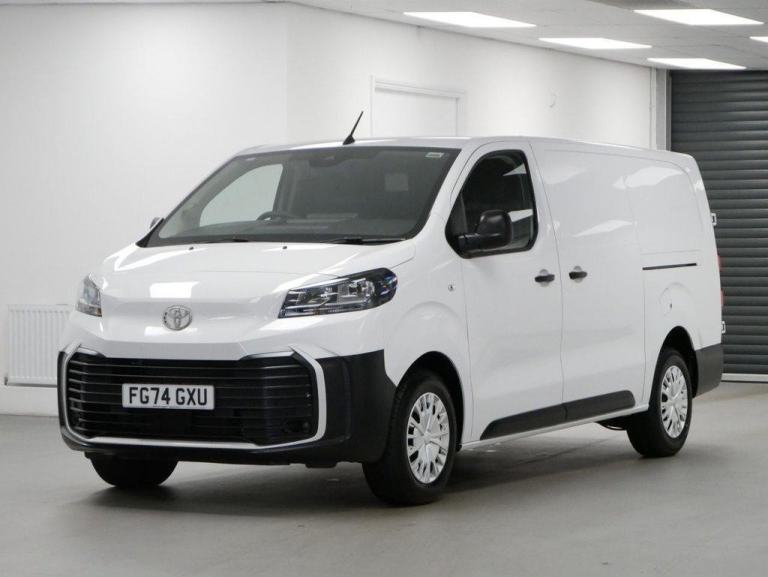 74 TOYOTA PROACE 2.0 D 145 BHP L2 LONG ICON NAV 6 DOOR ( NEW SHAPE )