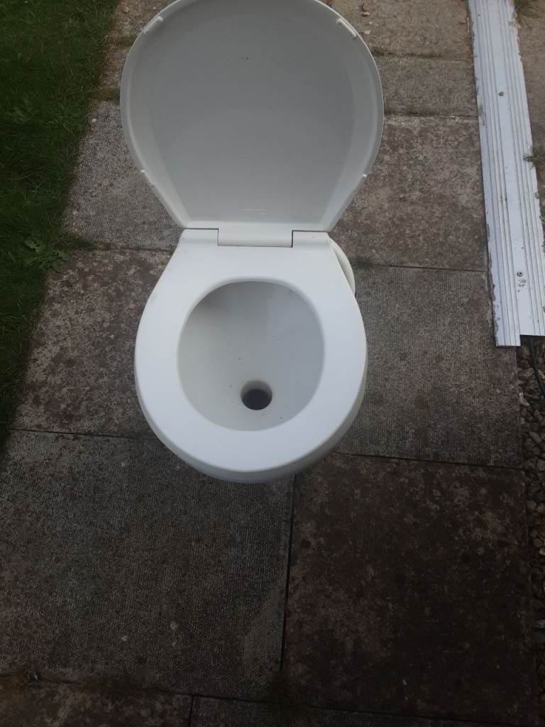 White Caravan/Motorhome Toilet with Pump – Good Condition