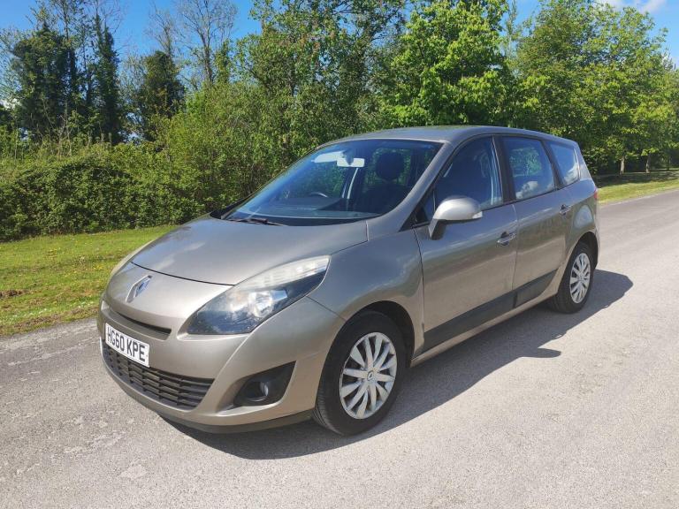 RENAULT GRAND SCENIC 1.5 dCi Expression Euro 5 5dr 2010