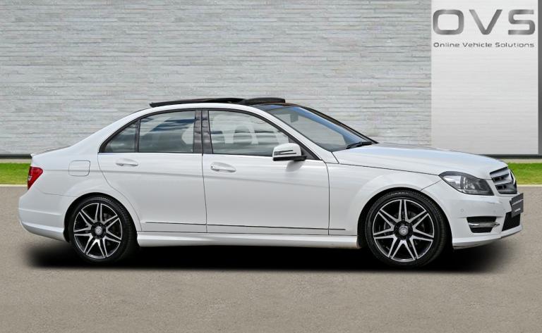 MERCEDES-BENZ C220 AMG SPORT PLUS 2.1 CDI DIESEL AUTO 5DR SALOON 2013 [63] WHITE