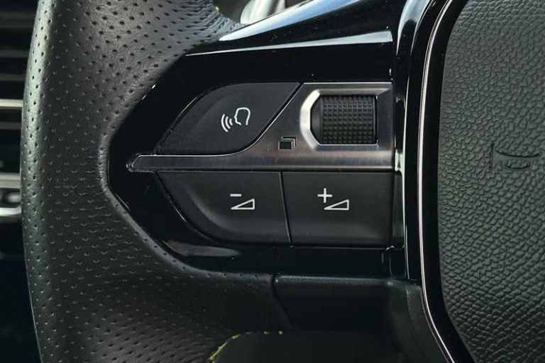 2022 Peugeot 208 1.2 PureTech GT Premium Hatchback 5dr Petrol EAT Euro 6 (s/s) (130 ps) Hatchback...