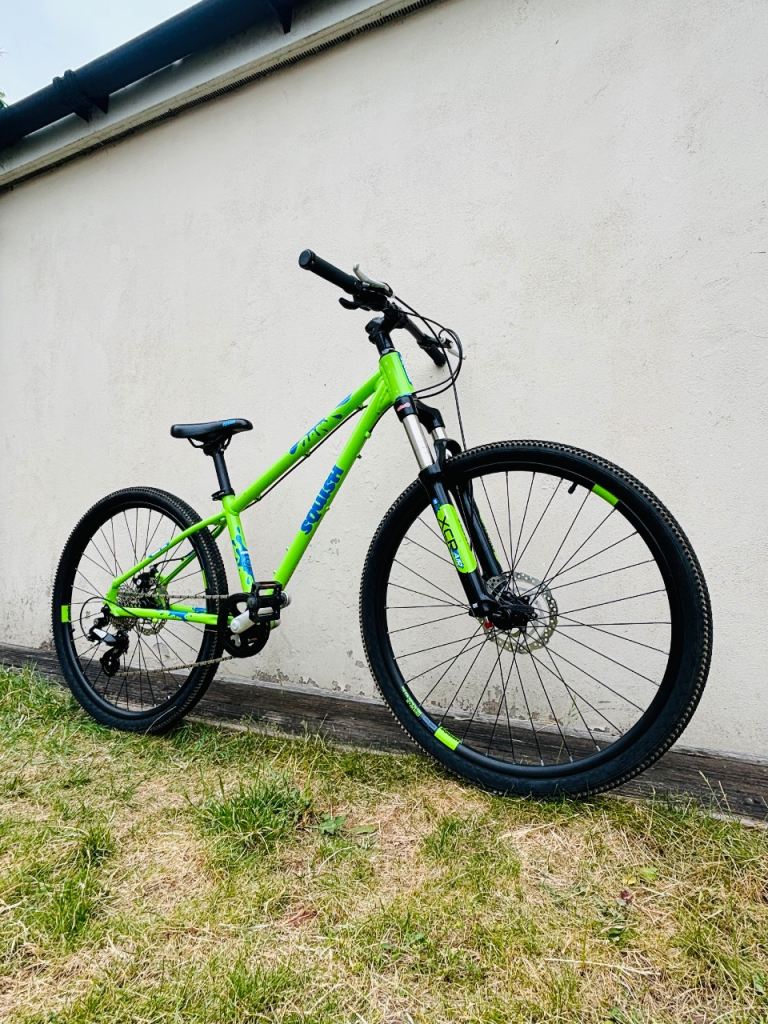 SQUISH BIKE IN PERFECT CONDITION 