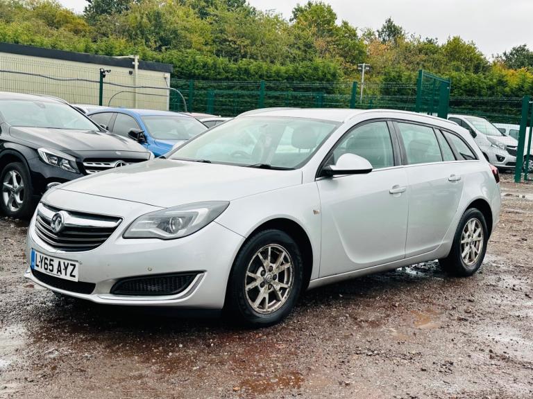 2015 Vauxhall Insignia 2.0 CDTi ecoFLEX Design 5dr ULEZ COMPLIANT ESTATE Diesel Manual