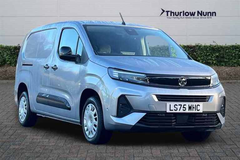 2025 Vauxhall Combo 1.5 Turbo D (130 PS) 2300 XL L2H1 Pro Diesel Panel Van Automatic *** Delive V...