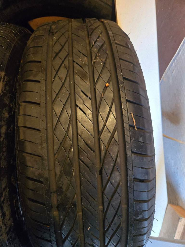For sale 4 x tyres
