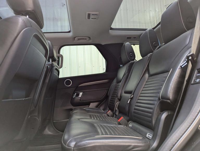 2017 Land Rover Discovery 3.0 Discovery HSE TD6 Auto 4WD 5dr SUV Diesel Automatic