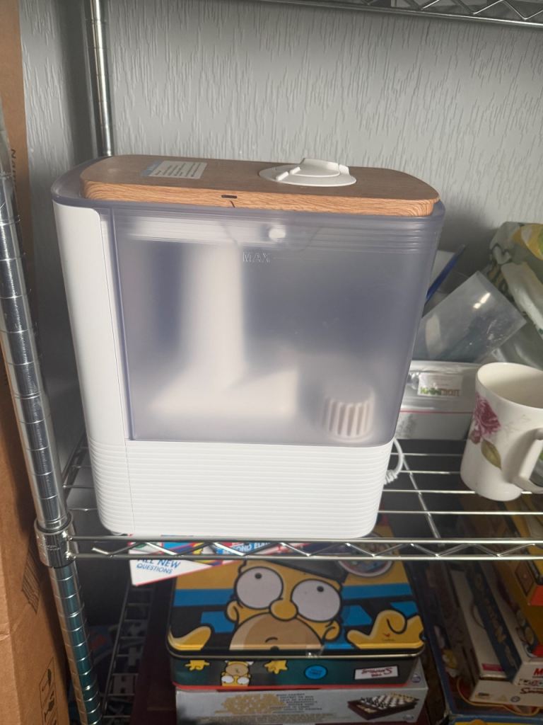 Levoit Humidifier – White, As Good As New