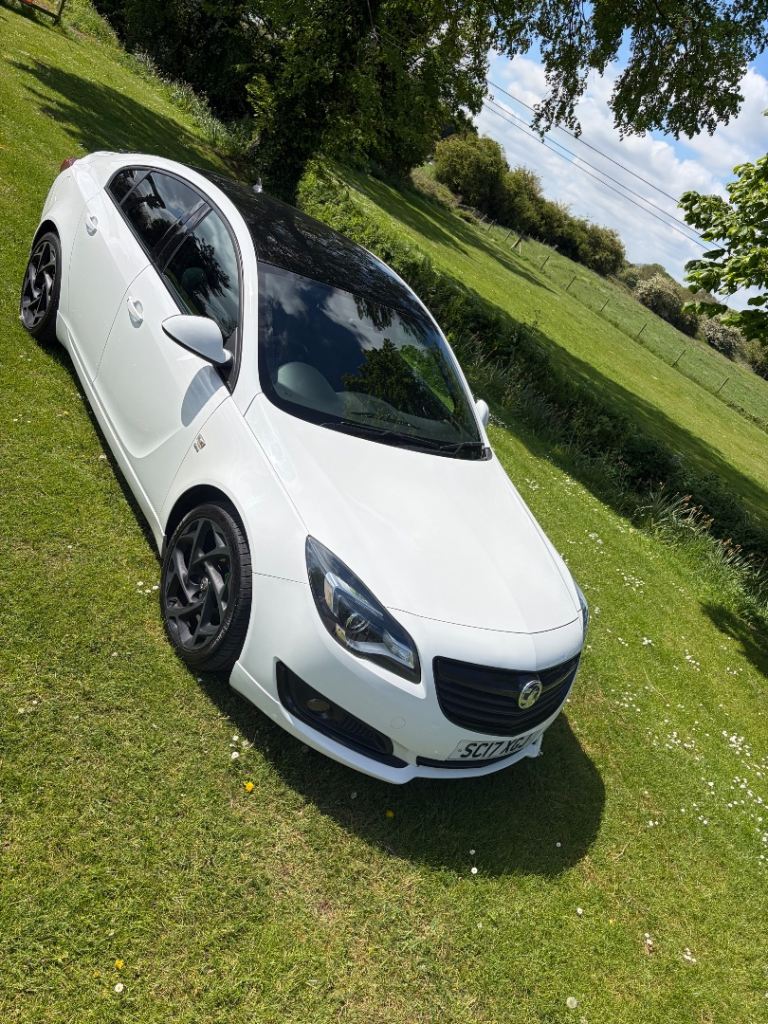 Vauxhall, INSIGNIA, Hatchback, 2017, Manual, 1598 (cc), 5 doors