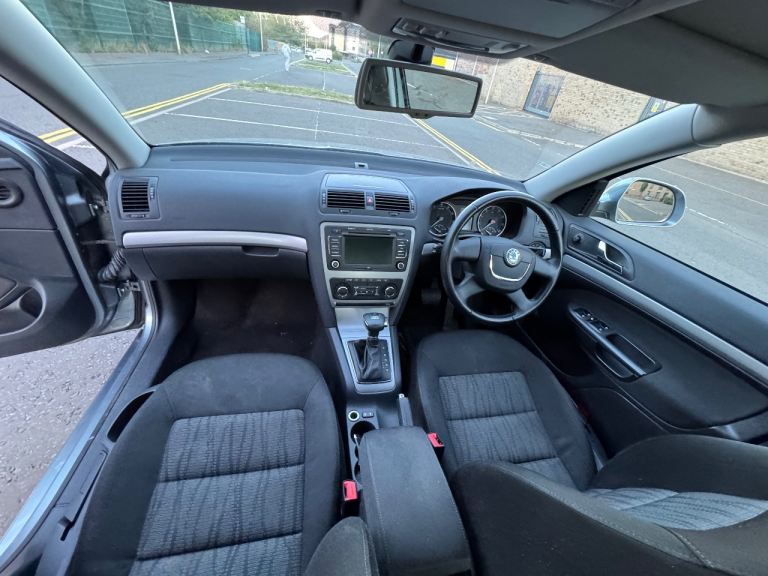 Skoda, OCTAVIA, Estate, 2012, Semi-Auto, 1390 (cc), 5 doors