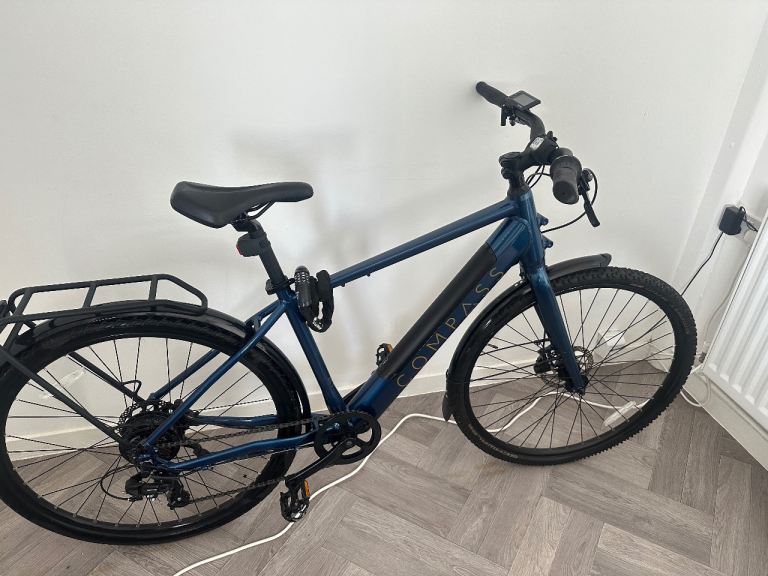 Compass Navigate Electric Hybrid Bike M/L – Good Condition