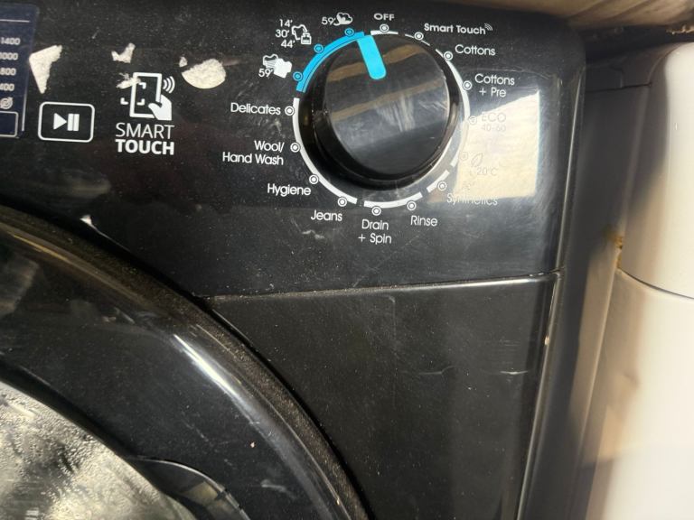 Candy washing machine in black 