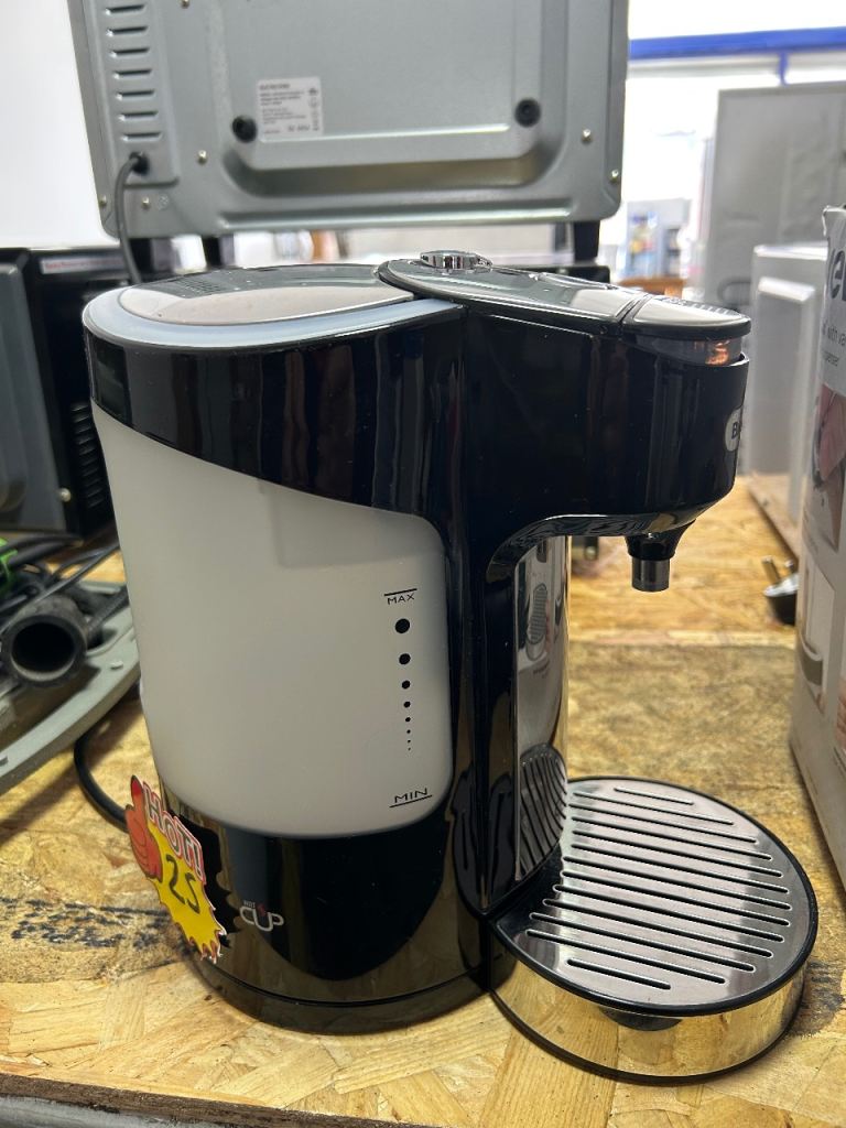 Breville Hot Cup 2L Capacity 