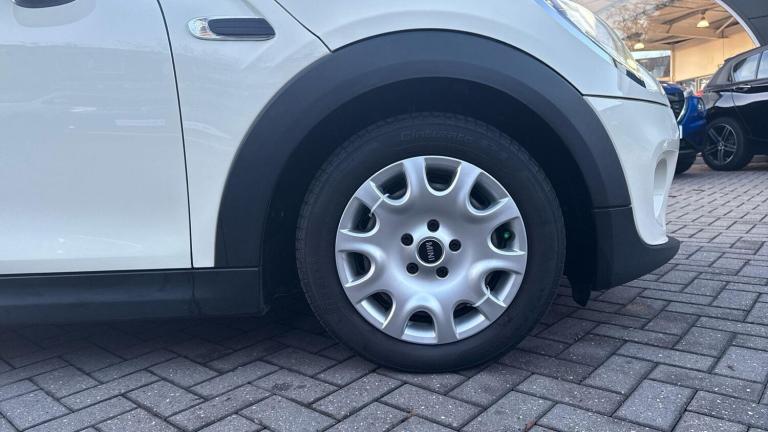 2018 MINI Hatch 1.5 One Euro 6 (s/s) 3dr HATCHBACK Petrol Manual