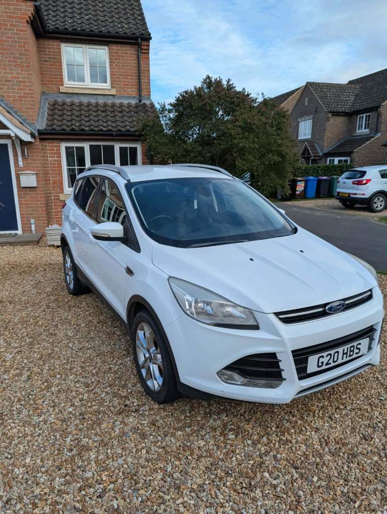 Ford, KUGA, Hatchback, 2013, Manual, 1997 (cc), 5 doors