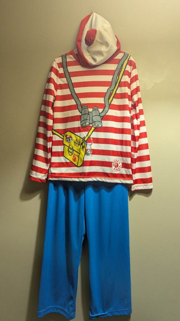 Fancy Party Where’s Wally Costume – 3 Piece (Top, Bottom & Hat) – Age 5–6 – £4