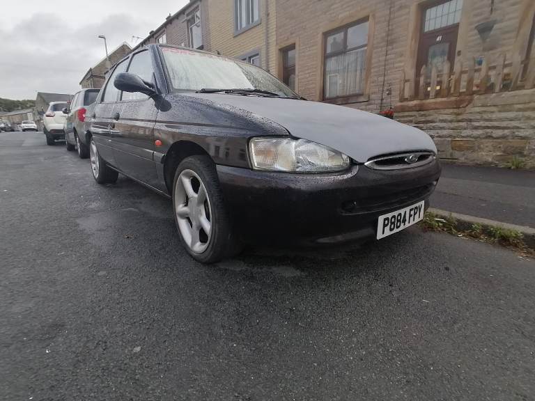 Ford, ESCORT, Hatchback, 1997, Manual, 1391 (cc), 5 doors