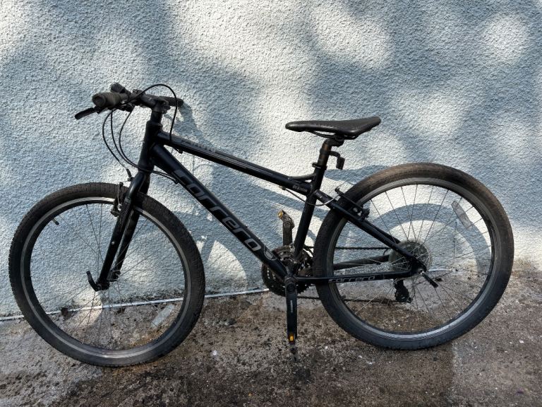Carrera Parva Black 16” Frame Bicycle VGC 