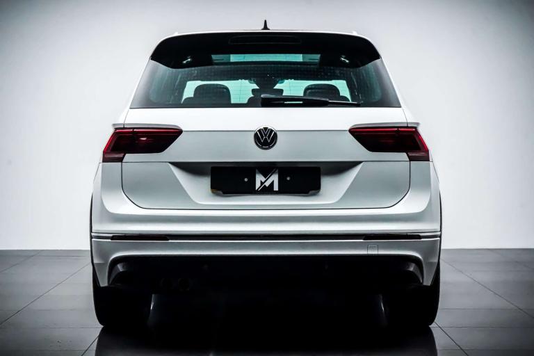 2020 Volkswagen Tiguan 2.0 TDi 150 4Motion R-Line Tech 5dr DSG ESTATE DIESEL Manual