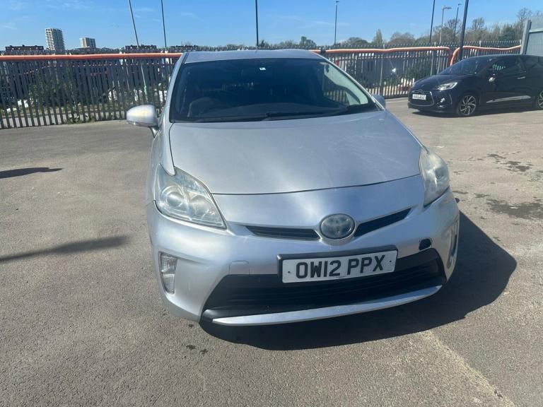 2019 Toyota Prius Hatchback HYBRID ELECTRIC Manual