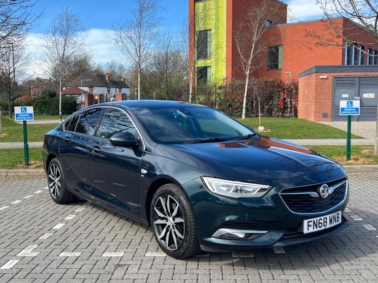 2018 Vauxhall Insignia 2.0 Turbo D SRi Nav 5dr HATCHBACK Diesel Manual