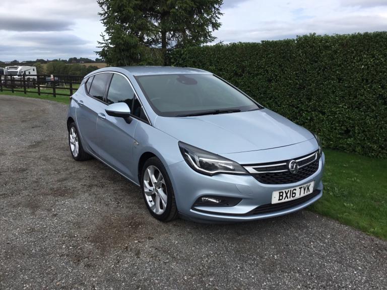 2016 Vauxhall Astra 1.6 CDTi 16V 136 SRi 5dr HATCHBACK Diesel Manual