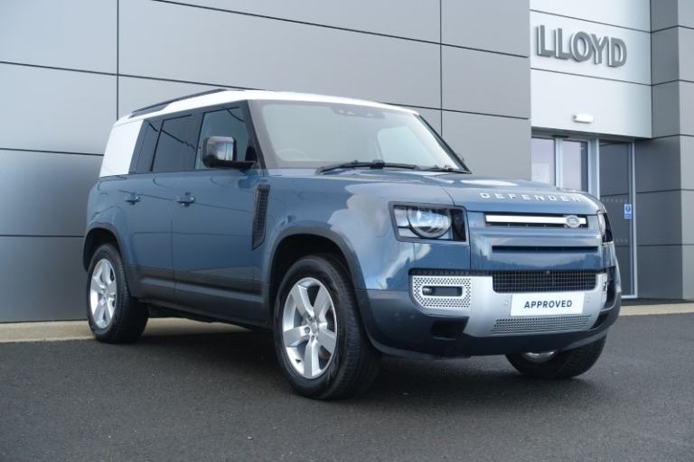 LAND ROVER COMMERCIAL DEFENDER 3.0 D250 Hard Top HSE Auto [3 Seat]