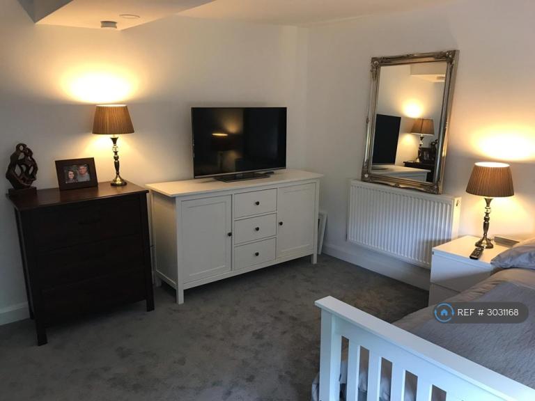 1 bedroom in Main Road, Kent, DA4 (#3031168)