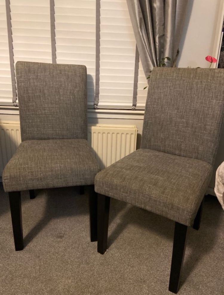 Dining chairs 