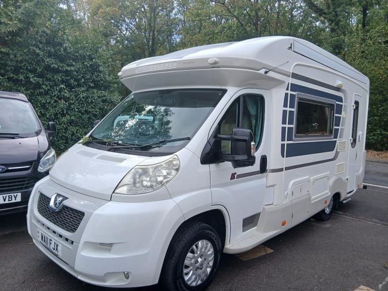 Auto-Sleepers Broadway EK Motorhome