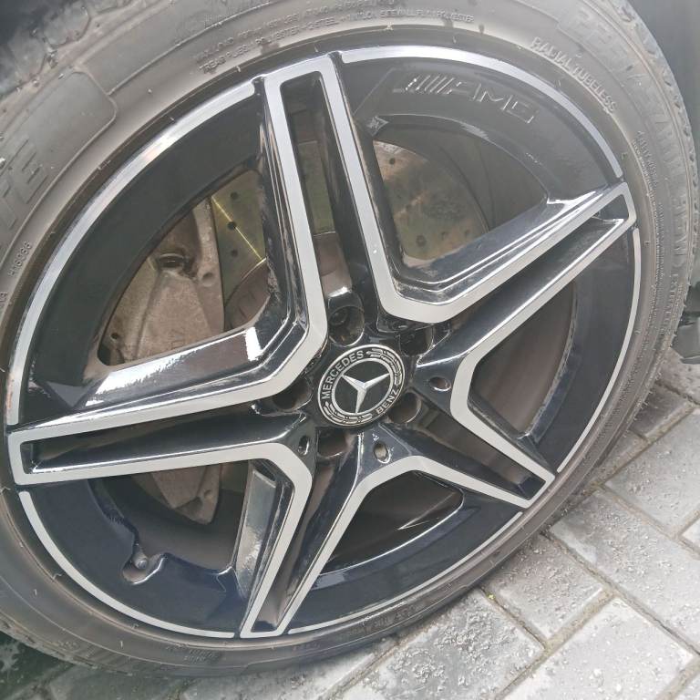 Mercedes wheels and tyres