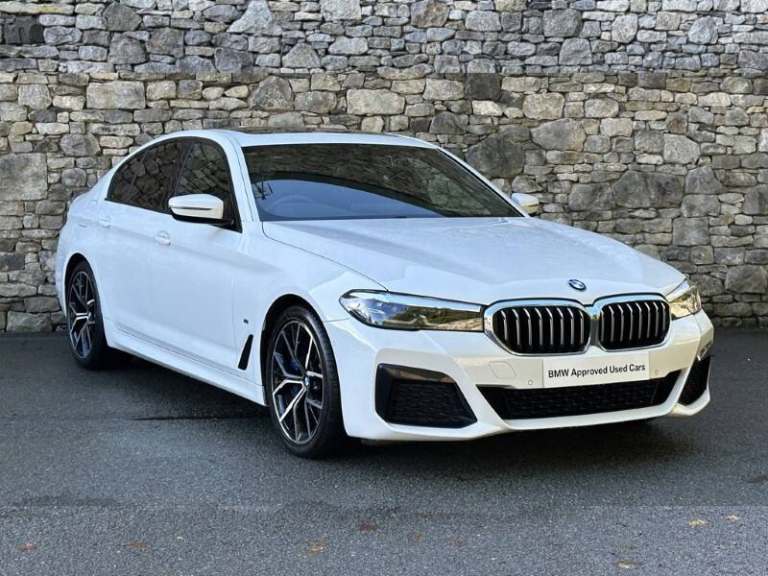 BMW 5 SERIES 530d xDrive MHT M Sport Saloon