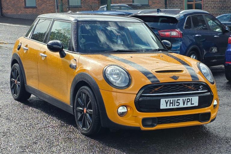 2015 MINI Hatch 2.0 Cooper S 5dr Auto HATCHBACK PETROL Automatic